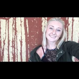 Meet your Posher, Bethany